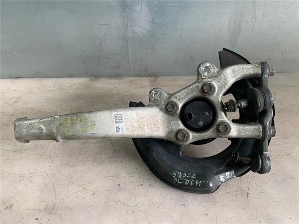 4320153010 TOYOTA Mangueta delantera derecha  en stock Gandía