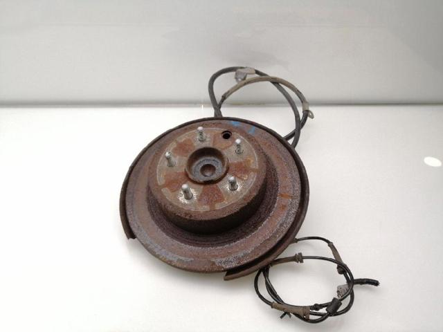 NISSAN 43202JG01A Cubo de rueda trasero  en stock Terrassa