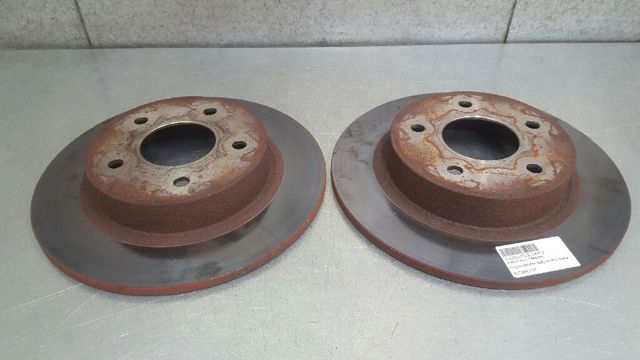 Disco de freno trasero 432064U101 NISSAN