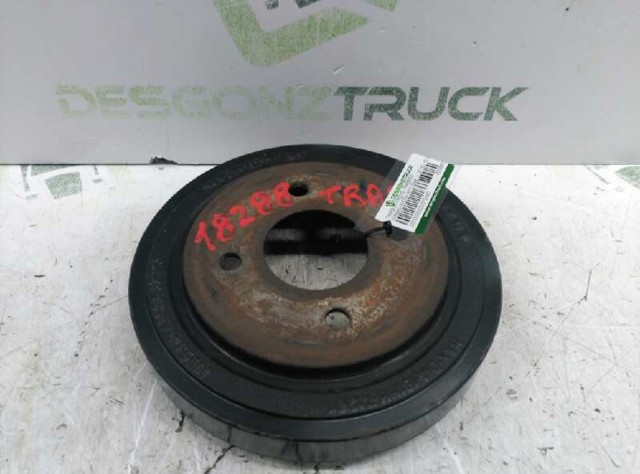 Tambor de freno trasero 432065F014 NISSAN