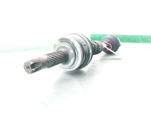 4342047031 TOYOTA Semieje delantero izquierdo  en stock Huelva