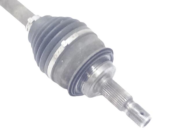 4343060060 TOYOTA Semieje delantero derecho  en stock Córdoba