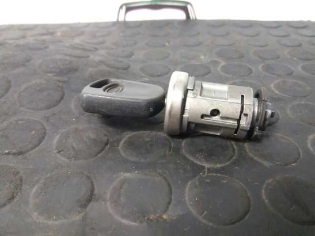 FORD 4355452 Bombín de cerradura de encendido  en stock Salamanca