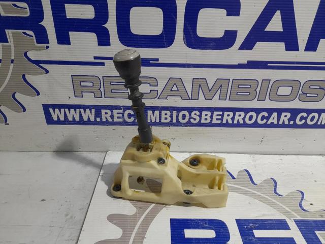 Comprar Mecanismo selector de marchas KIA Sportage II JE a bajo precio