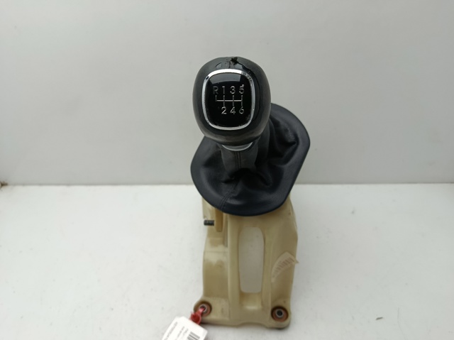 palanca selectora de cambios KIA Sportage III (SL)