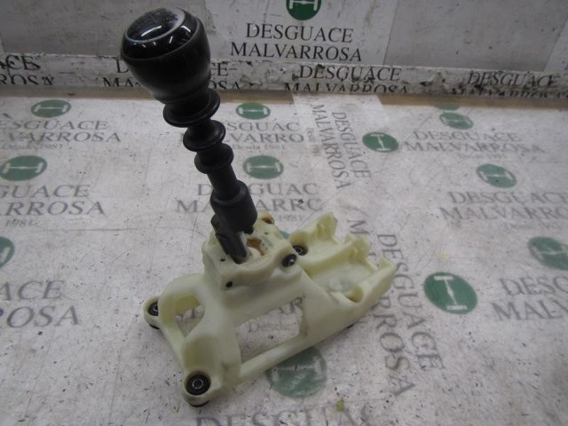Comprar Mecanismo selector de marchas KIA Sorento XM a bajo precio
