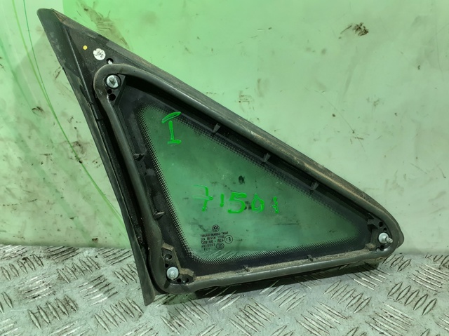 43R001057 VAG