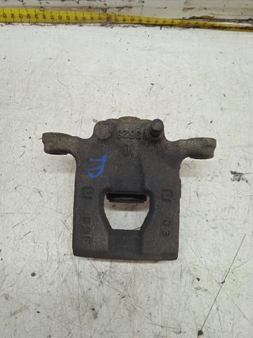 Pinza de freno trasera derecha 440011KD0A NISSAN