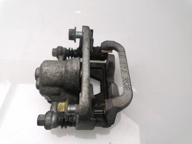 NISSAN 440011KD0A Pinza de freno trasera derecha  comprar en Ponferrada