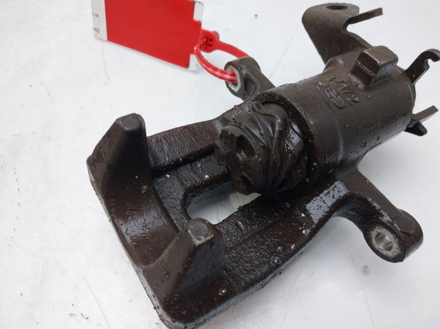 440018805R Pinza de freno trasera derecha  disponible Utrera