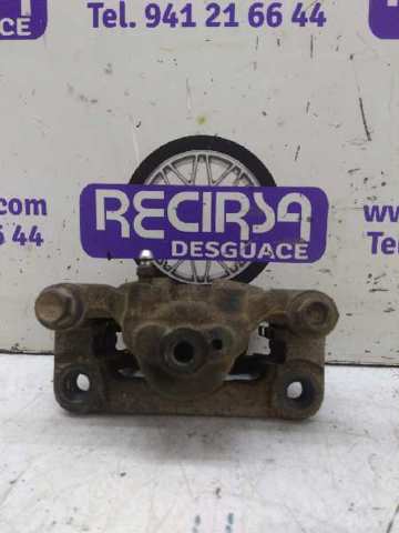 Pinza de freno trasera derecha 440018H300 NISSAN