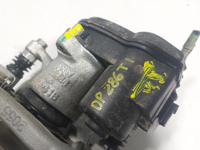 NISSAN 440113NK0A Pinza de freno trasera izquierda  en stock Terrassa
