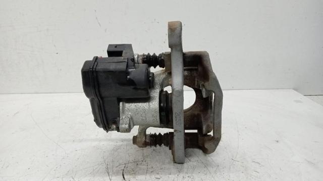 NISSAN 440114CA0A Pinza de freno trasera izquierda  en stock Terrassa