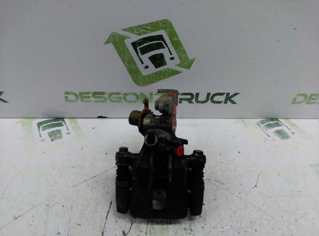 Pinza de freno trasera izquierda 44011BU00A NISSAN