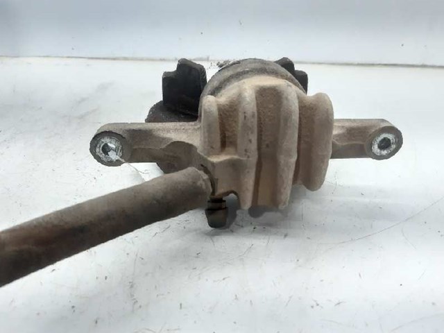 4401N9 PEUGEOT Pinza de freno delantera derecha  en stock Gandía