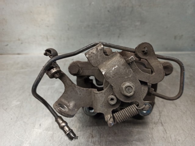 4401Q3 Pinza de freno trasera derecha  disponible Utrera