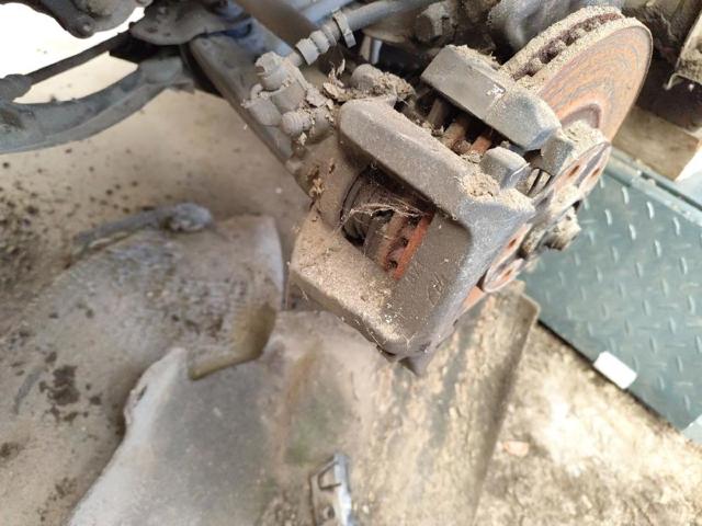 Pinza de freno, Eje delantero izquierda 4401R4 PEUGEOT