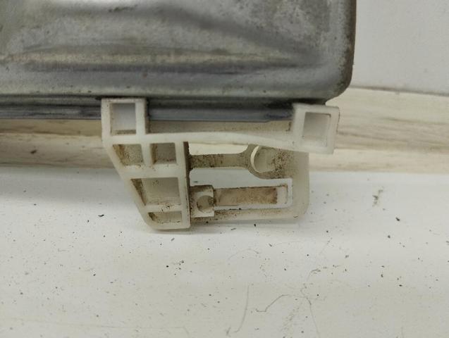 RENAULT 440726J4 Motor del elevalunas de la puerta delantera derecha  comprar en Albacete