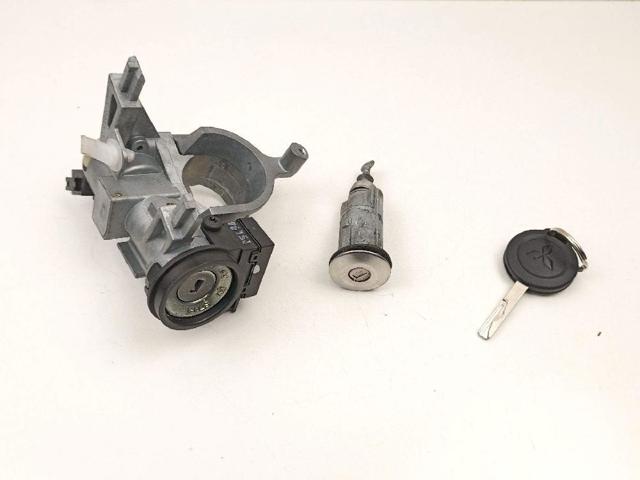 Clausor Colt VI hatchback (2004-2008) original desde 65,34 €
