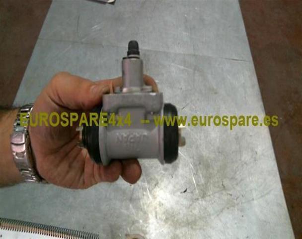 Bombín de freno de rueda trasero 44100EB30A NISSAN