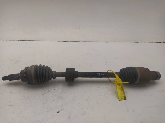 Semieje delantero derecho 4410186G01000 SUZUKI