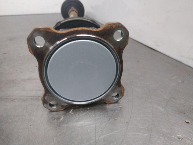 SUZUKI 4410265J00 Semieje delantero izquierdo  en stock Terrassa