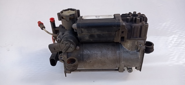 MERCEDES 4430201901 Compresor de suspensión neumática  disponible Valladolid