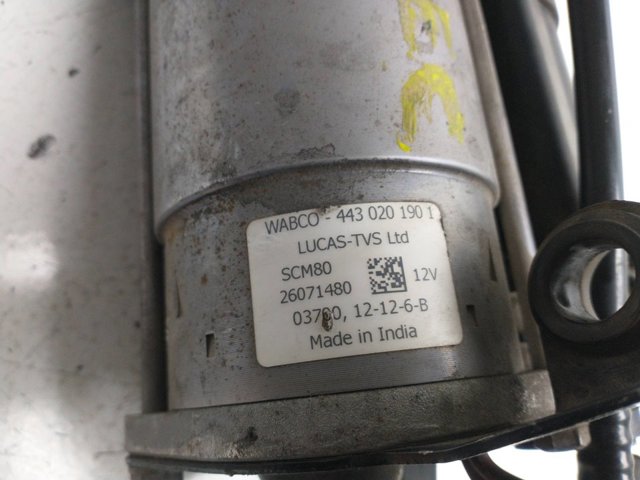 MERCEDES 4430201901 Compresor de suspensión neumática  disponible Valladolid