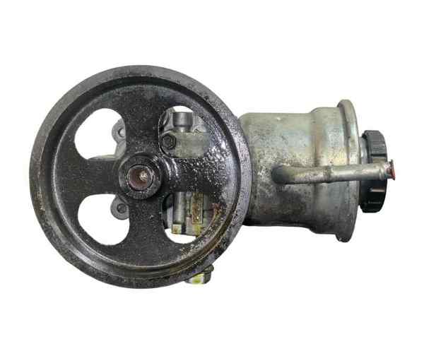 4431005120 TOYOTA Bomba de dirección asistida  comprar en Lleida