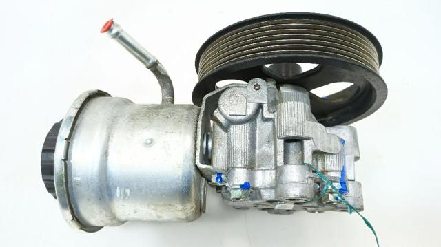 TOYOTA 4431005120 Bomba de dirección asistida  disponible España