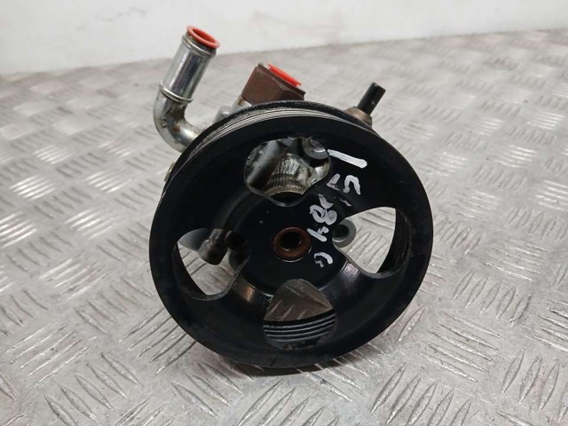 Bomba servodireccion 4431028270 TOYOTA