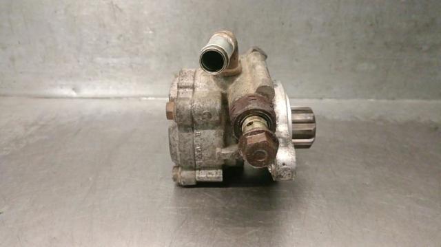 TOYOTA 4431035690 Bomba de dirección  en stock Terrassa