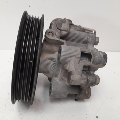 4431042090 TOYOTA Bomba de dirección comprar Alcalá