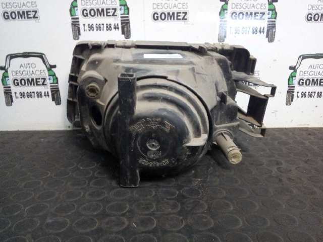 Faro delantero derecho 443941030E VAG