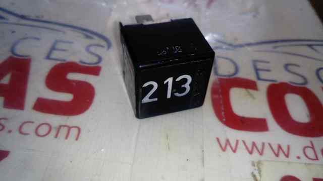 Relé de ventilador de aire acondicionado 443951253J VAG