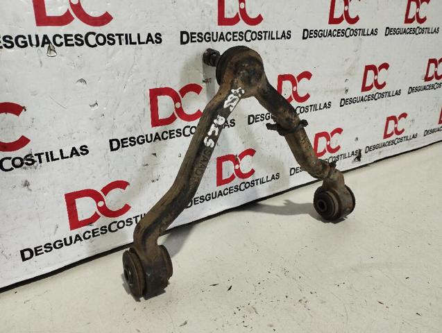 4440108000 Brazo superior izquierdo de la suspensión delantera  disponible Utrera
