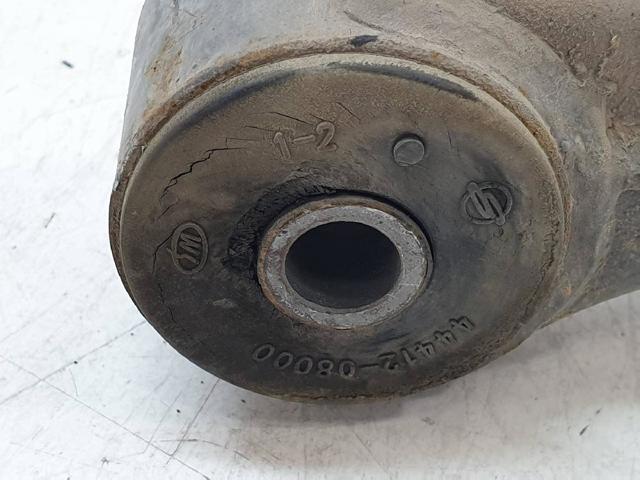 SSANG YONG 4440109001 Brazo superior izquierdo de la suspensión delantera  disponible España