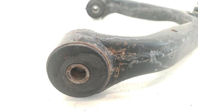 SSANG YONG 4440209001 Brazo superior derecho de la suspensión delantera  comprar en Ponferrada