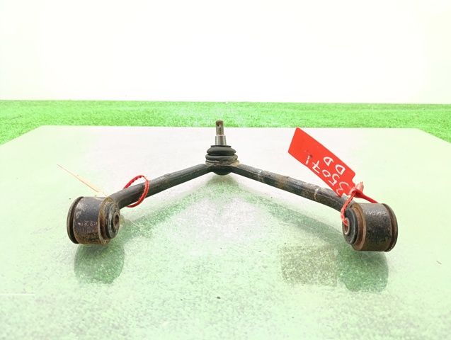 4440209011 Brazo superior derecho de la suspensión delantera  comprar en Pontevedra
