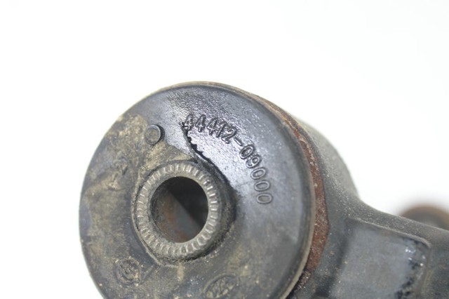 SSANG YONG 4441209000 Buje del brazo de suspensión delantero superior  en stock Salamanca