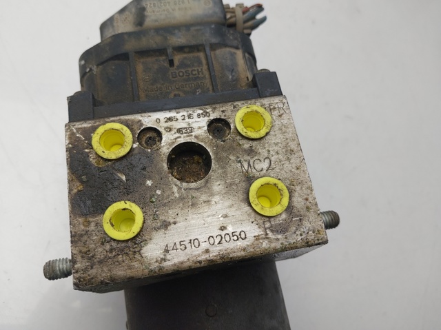 TOYOTA 4451002050 Módulo ABS comprar Barcelona