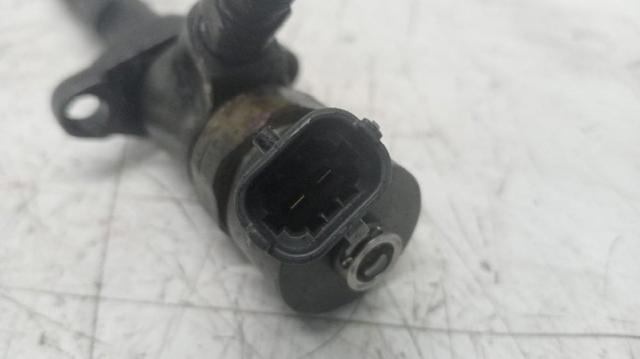 445110136 Inyector de combustible  disponible Utrera