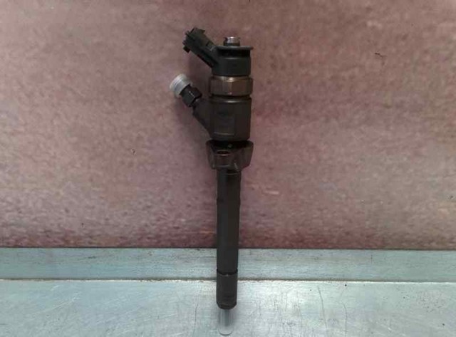445110297 Inyector de combustible  comprar en Reus