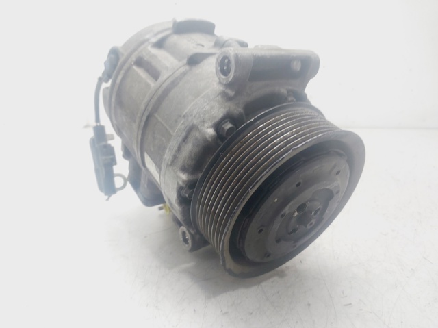 4471808382 Land Rover