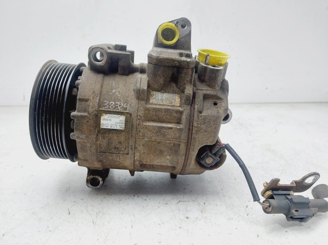 4471808382 Land Rover