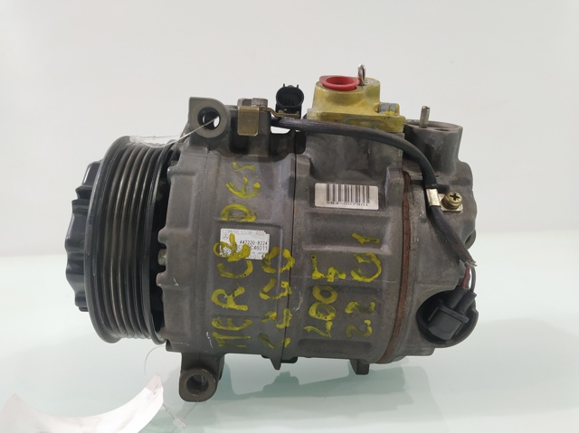 4472208224 MERCEDES Compresor de aire acondicionado  disponible Ourense
