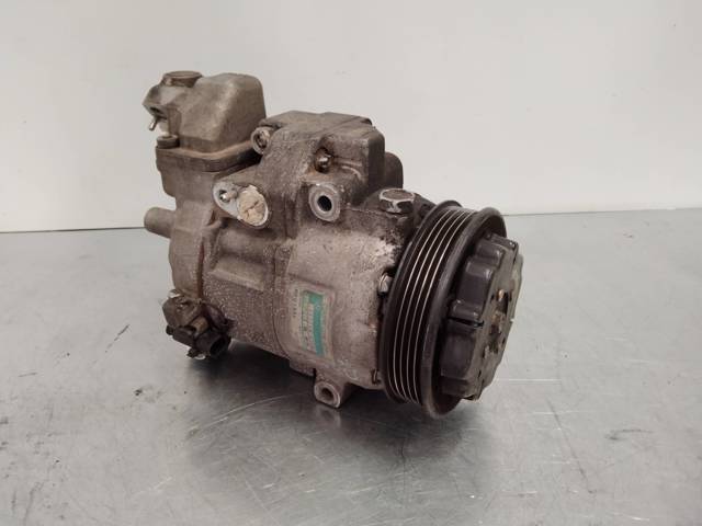 MERCEDES 4472208361 Compresor de aire acondicionado  disponible España