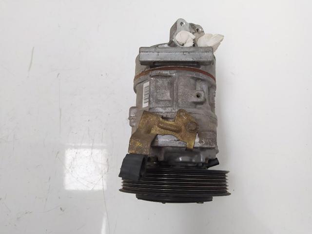 4472208642 Compresor de aire acondicionado  disponible Utrera