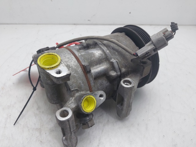 4472502500 TOYOTA Compresor de aire acondicionado  en stock Huelva