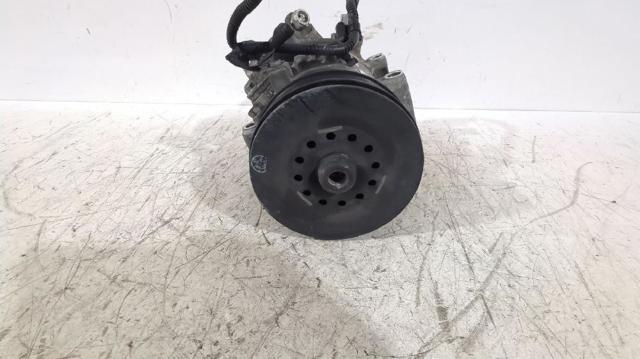 TOYOTA 4472601494 Compresor de aire acondicionado  en stock Terrassa